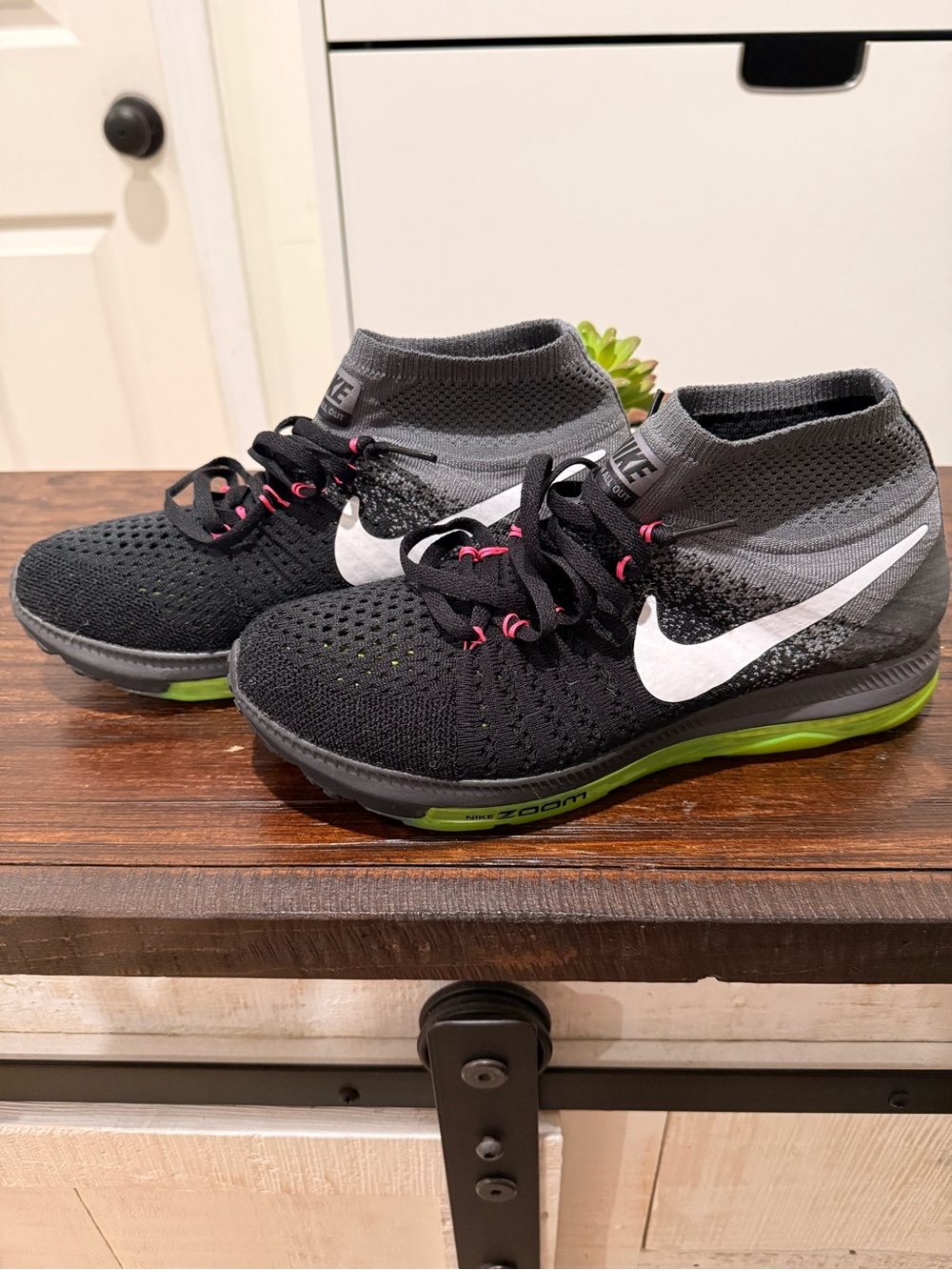 Nike Zoom All Out Flyknit Black Volt Running Shoes Women’s 8